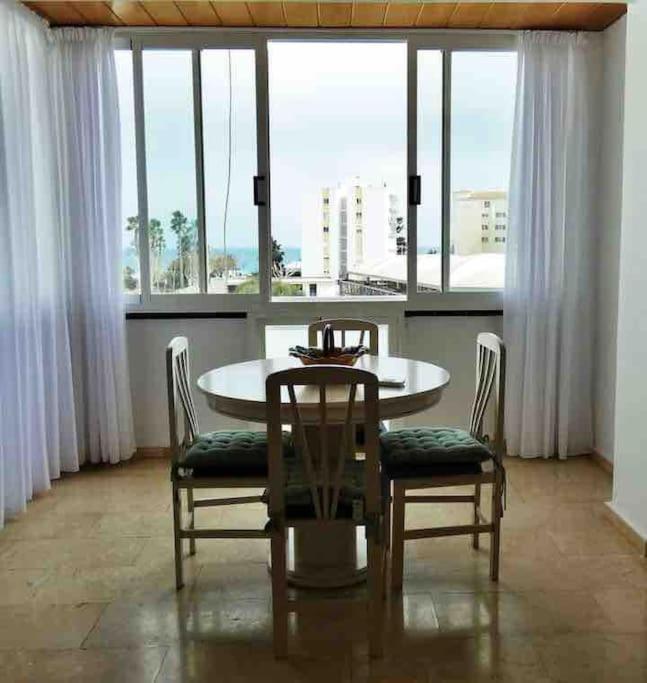Lovely 2 Bedroom Apartment 2Nd Line To Beach El Albir Екстериор снимка